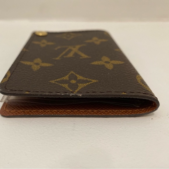 Louis Vuitton Monogram Card Holder - Picture 10 of 15